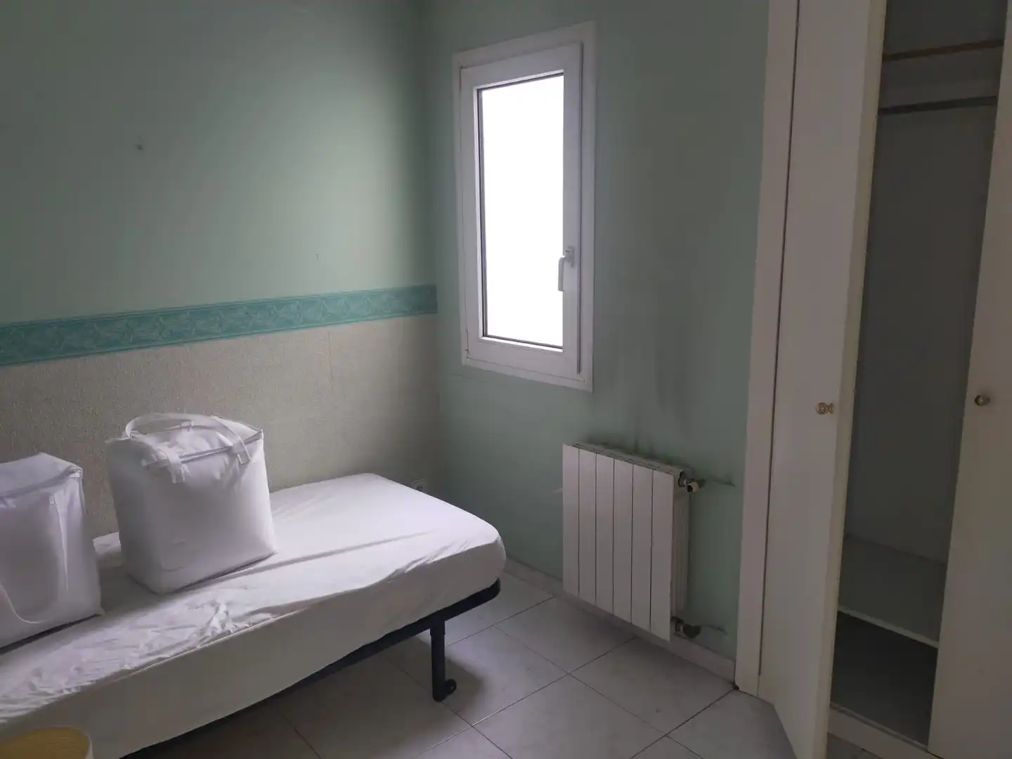 Habitación de Piso en venta en Palamós con Balcón