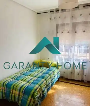 Habitación de Piso de alquiler en Cuenca con Calefacción y Amueblado