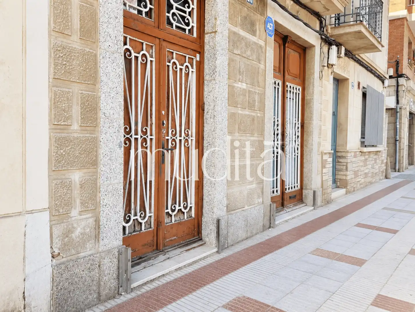 Vista exterior de Casa adosada en venta en El Masnou con Trastero y Balcón