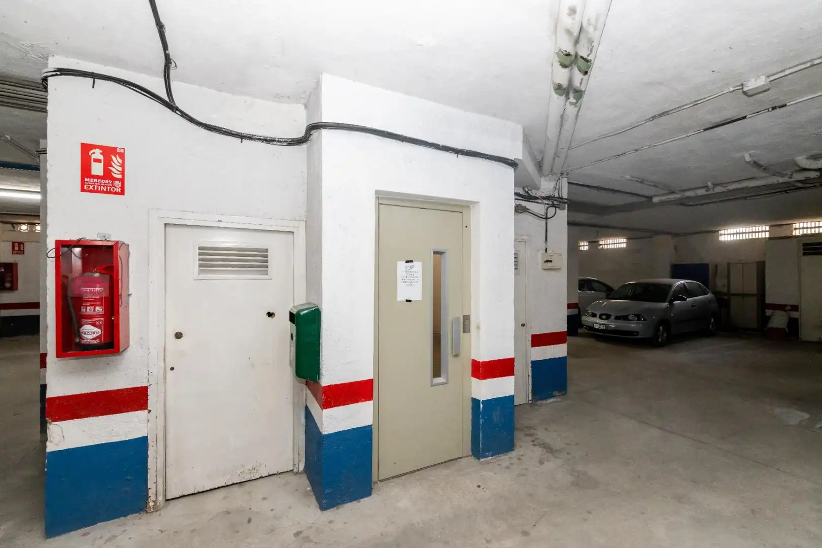 Parking of Flat for sale in Granada  with Air Conditioner and Private garden