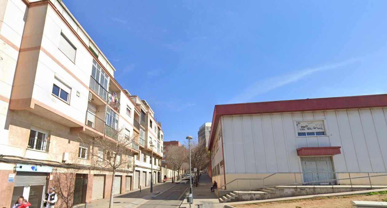 Vista exterior de Local en venta en Santa Coloma de Gramenet