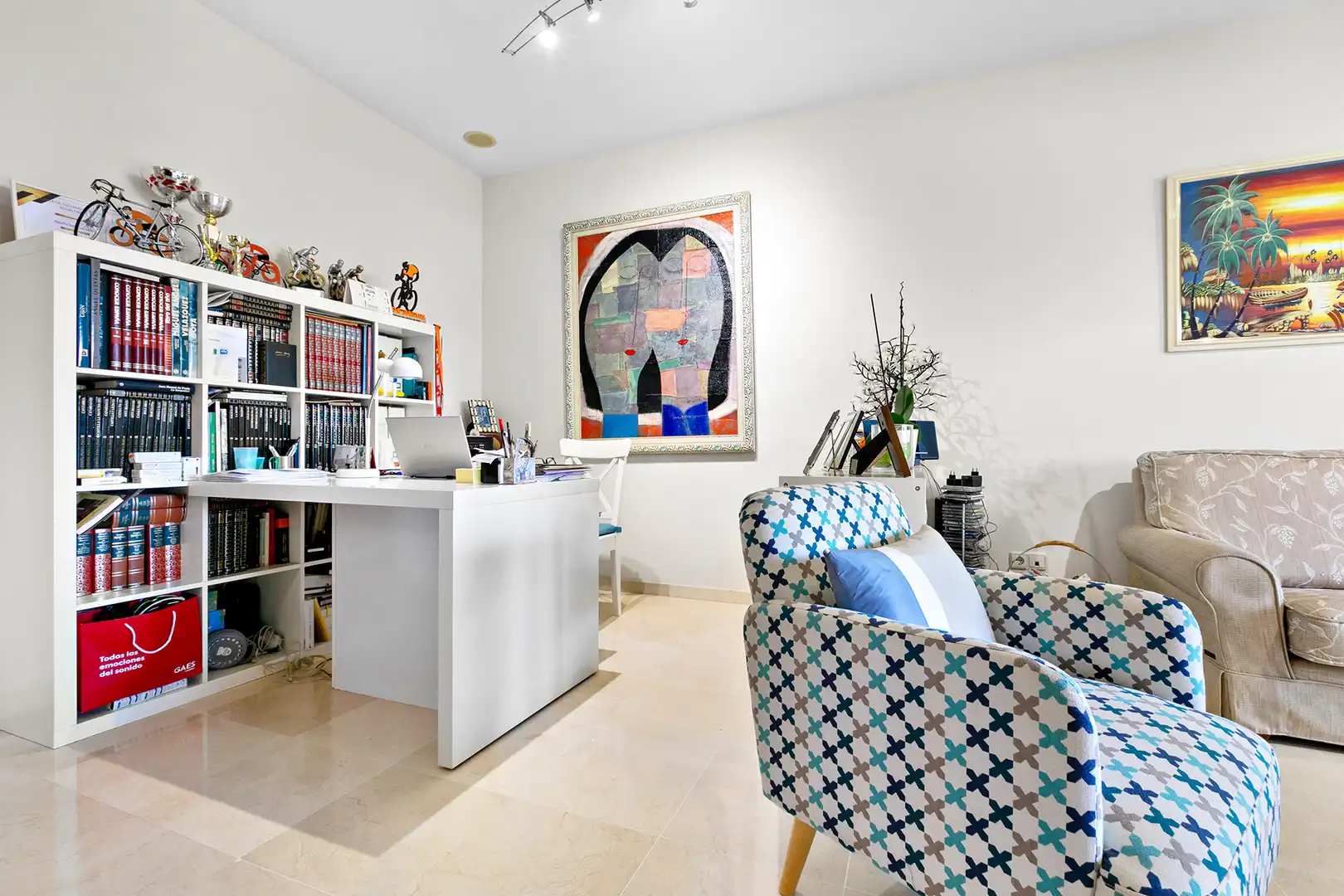 Sala de estar de Apartamento en venta en Marbella con Terraza y Internet