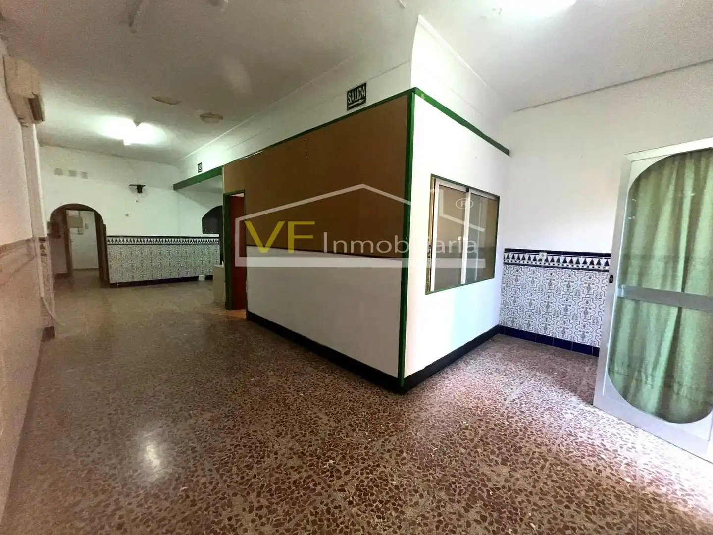 Local en venta en Málaga con Aire acondicionado