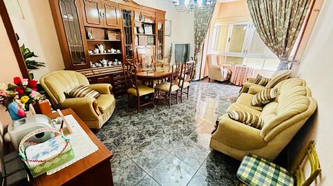 VENTA DE PISO CON ASCENSOR ESTUPENDA ZONA