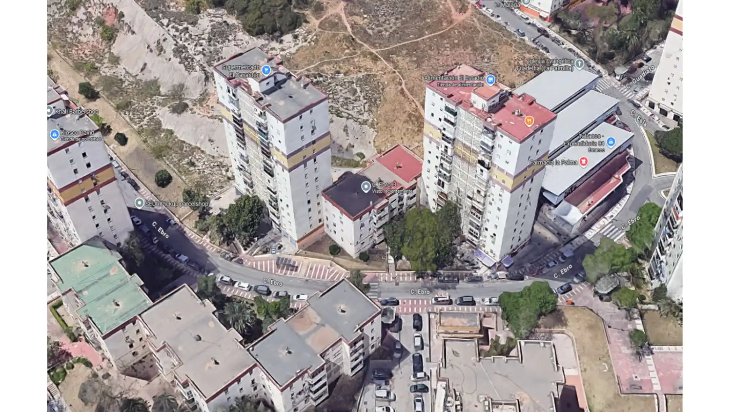 Vista exterior de Pis en venda en Málaga amb Calefacció, Terrassa i Balcó