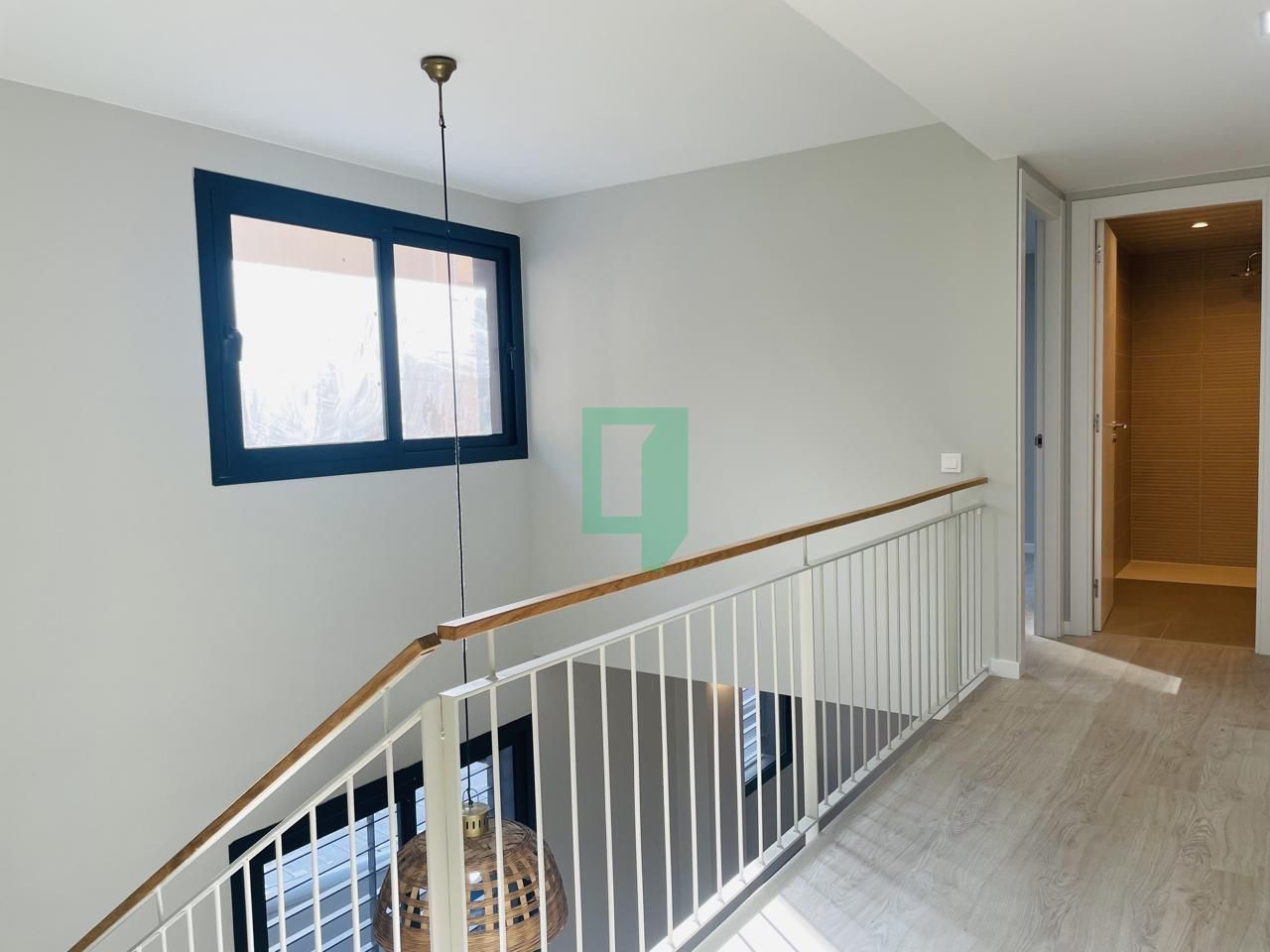 Duplex for sale in Badalona  with Air Conditioner