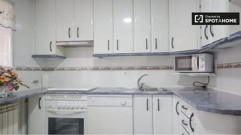 Habitació a Valdebernardo - Valderribas