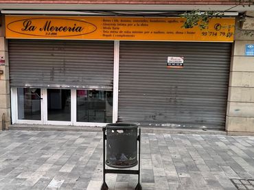 Local commercial à louer à Poble