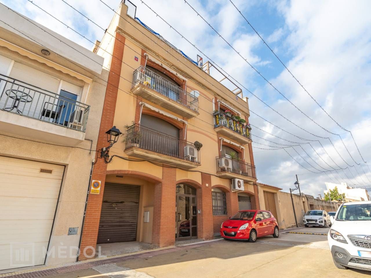 Außenansicht von Wohnung zum verkauf in Perafort mit Klimaanlage, Heizung und Parkett