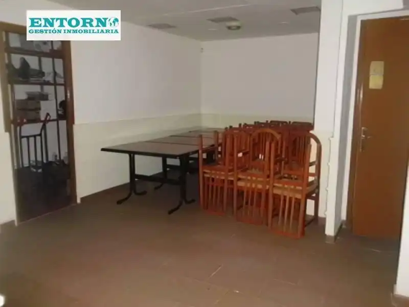 Local comercial en venda a Santa Perpètua de Mogoda, imagen 4