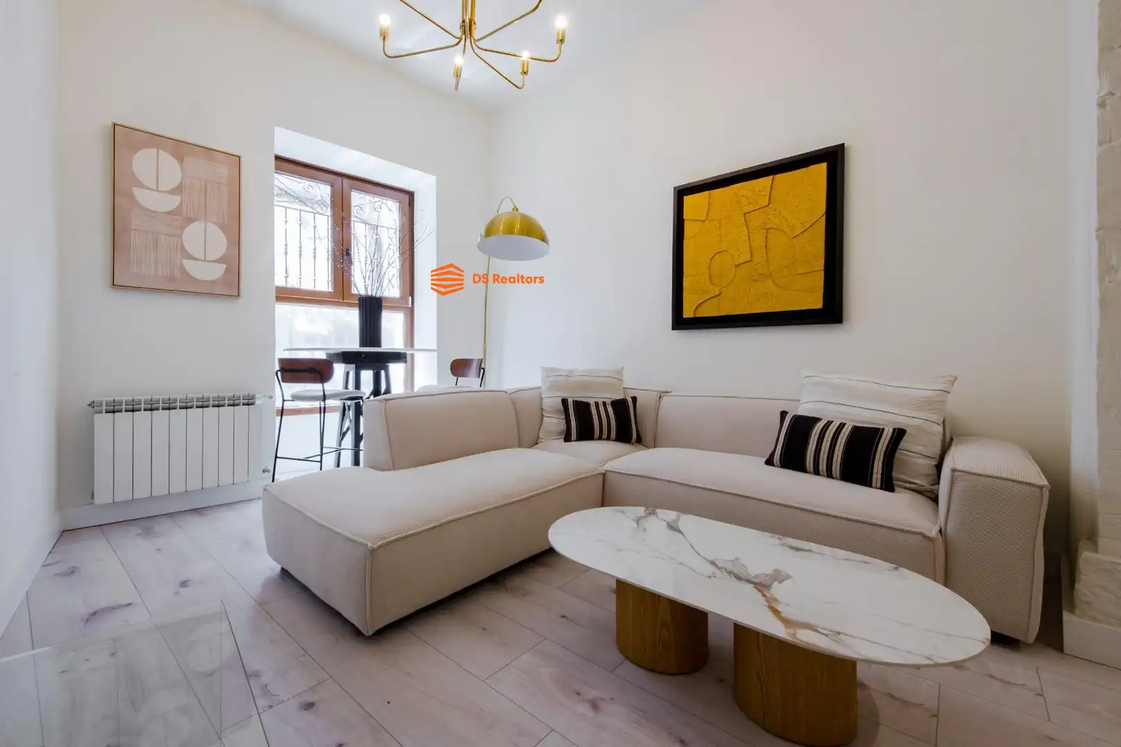 Sala d'estar de Pis en venda en Madrid amb Terrassa