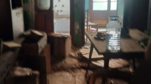 Foto 3 de Casa adosada en venta en Carrer de Vázquez de Mella, La Constitución - Canaleta, Mislata
