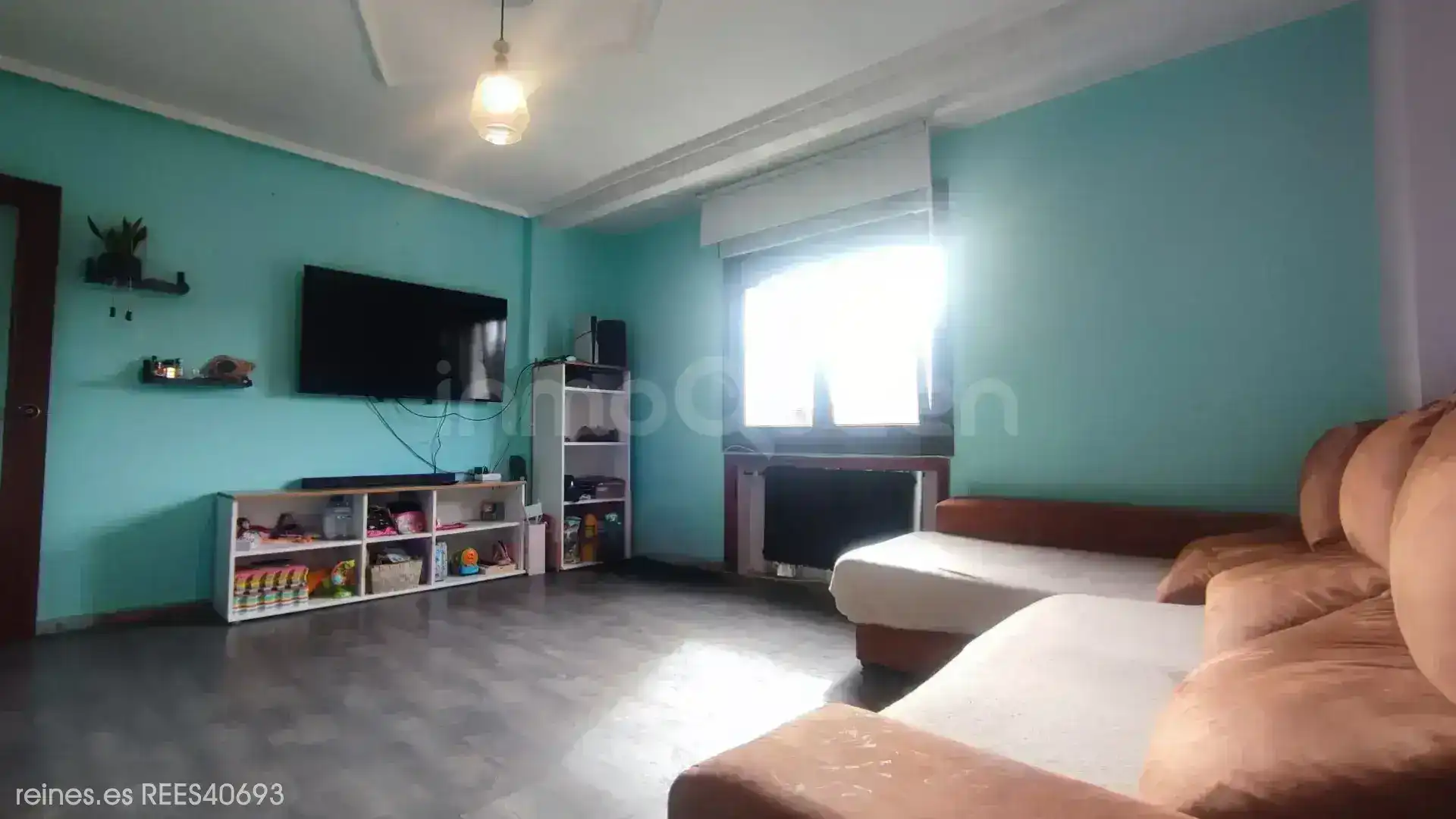 Wohnzimmer von Wohnung zum Verkauf in Siero mit Heizung