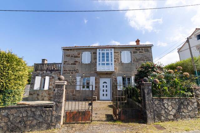 Casa-chalet en Venta en Muxía