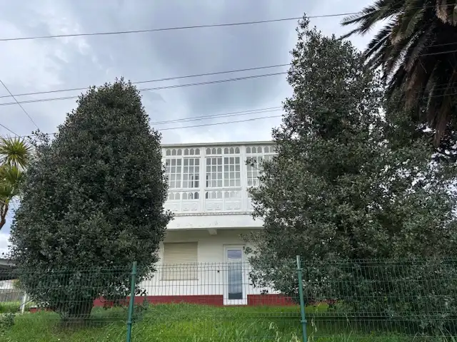 Vista exterior de Casa o chalet en venta en Narón con Parquet, Trastero y Amueblado