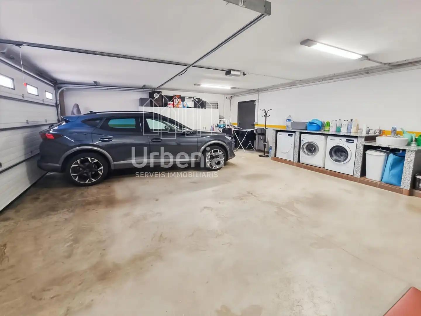 Parking of Houses for sale in Sant Andreu de Llavaneres  with Air Conditioner, Heating and Swimming Pool