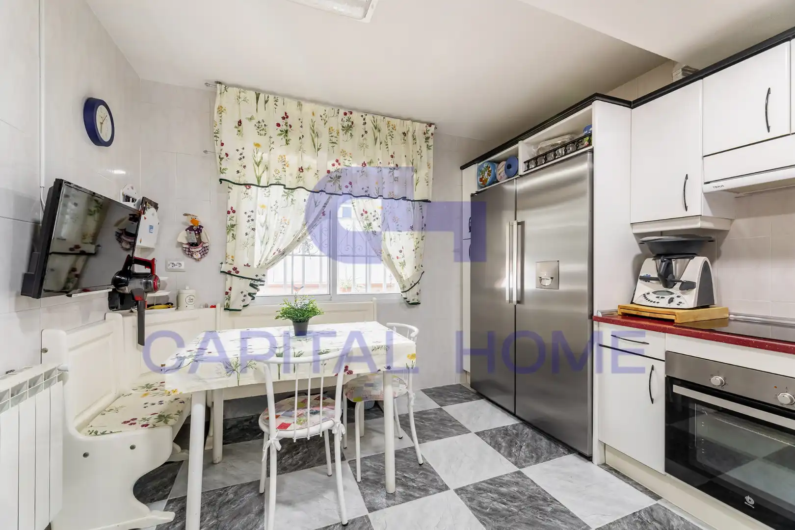 Kitchen of Houses for sale in Azuqueca de Henares  with Air Conditioner, Heating and Storage room