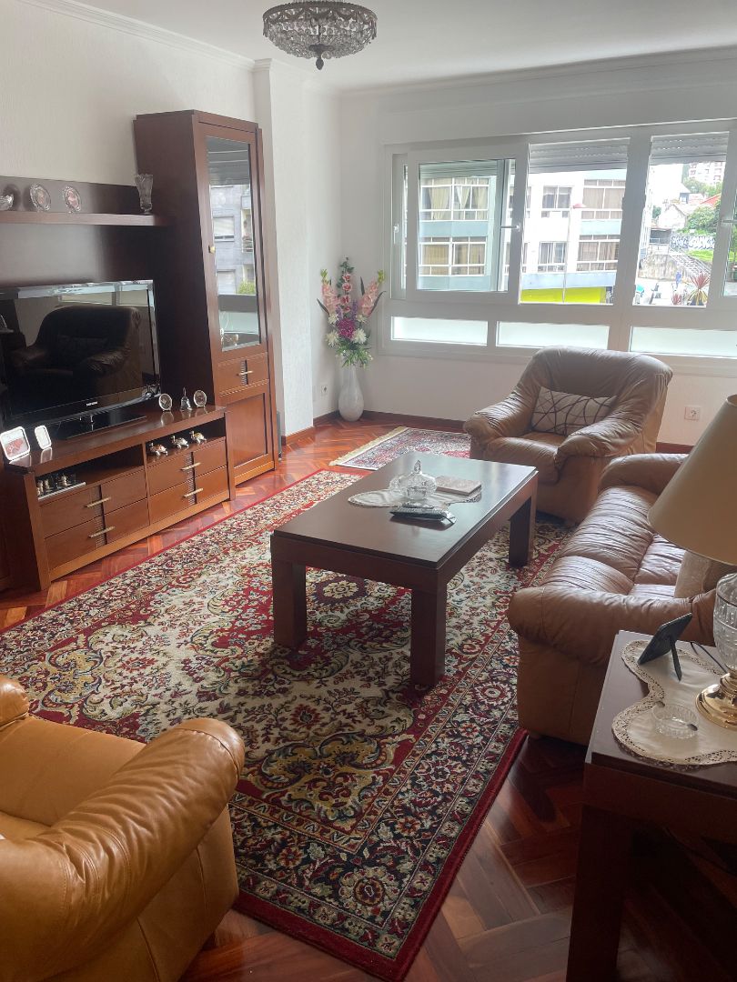 Flat to rent in Rúa Enrique Lorenzo, Teis