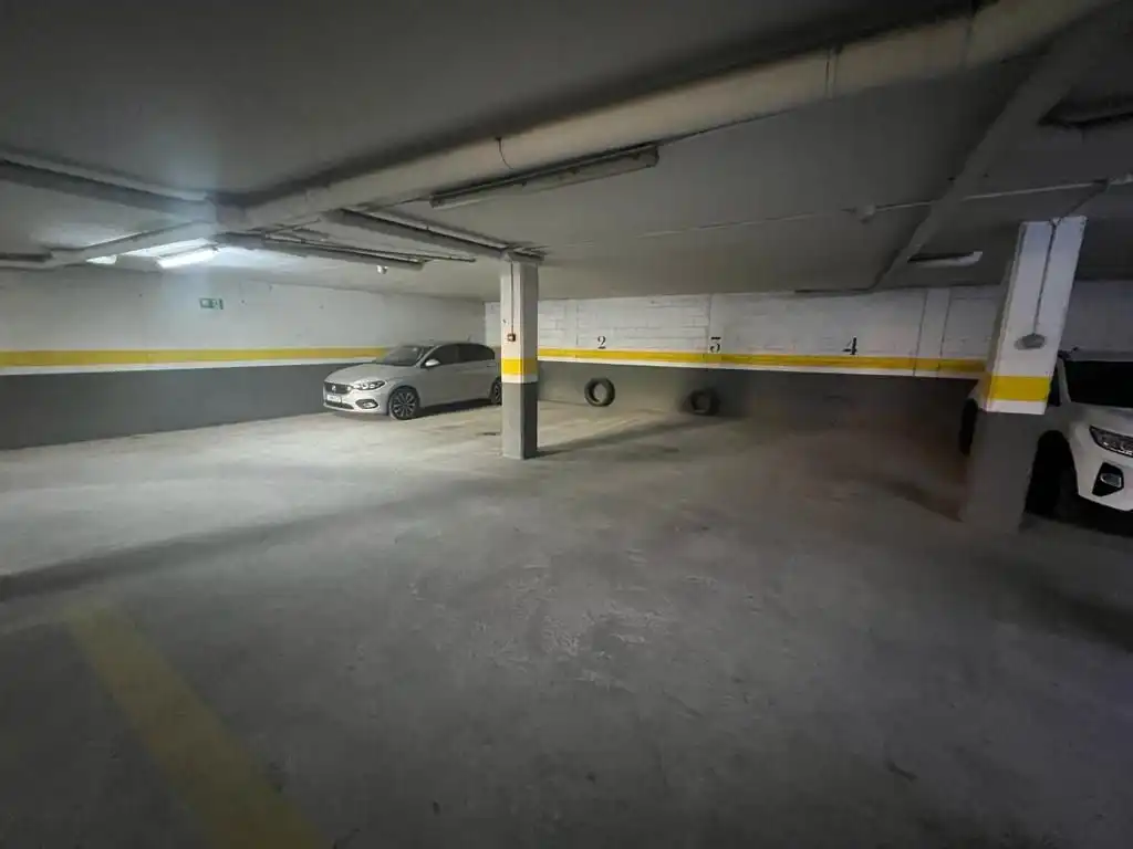 Parking de Piso en venta en Torrefarrera con Aire acondicionado, Parquet y Trastero