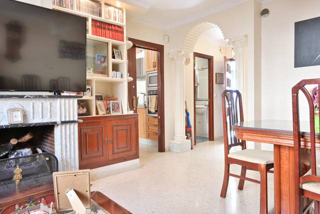 Casa-chalet en Venta en Colores -  Entreparques