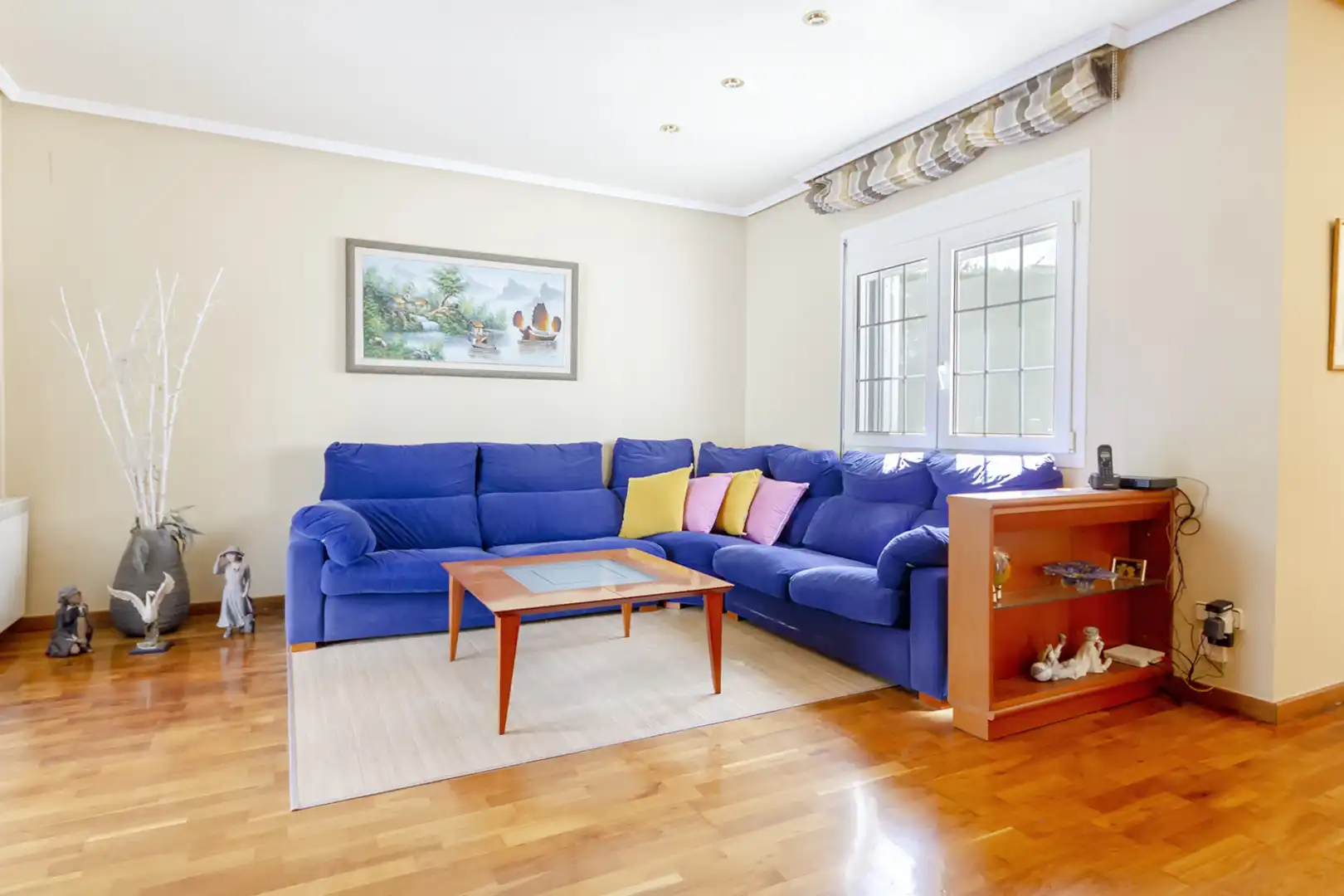 Sala de estar de Casa o chalet en venta en Martorell con Aire acondicionado, Calefacción y Jardín privado