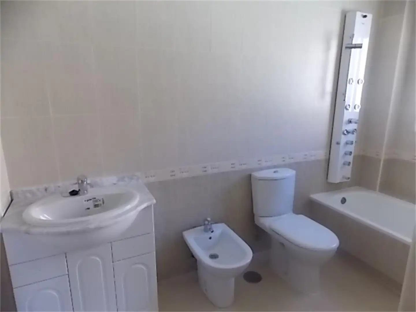 Casa de obra nueva con jardín en venta en Calle Pablo Neruda 6, imagen 13