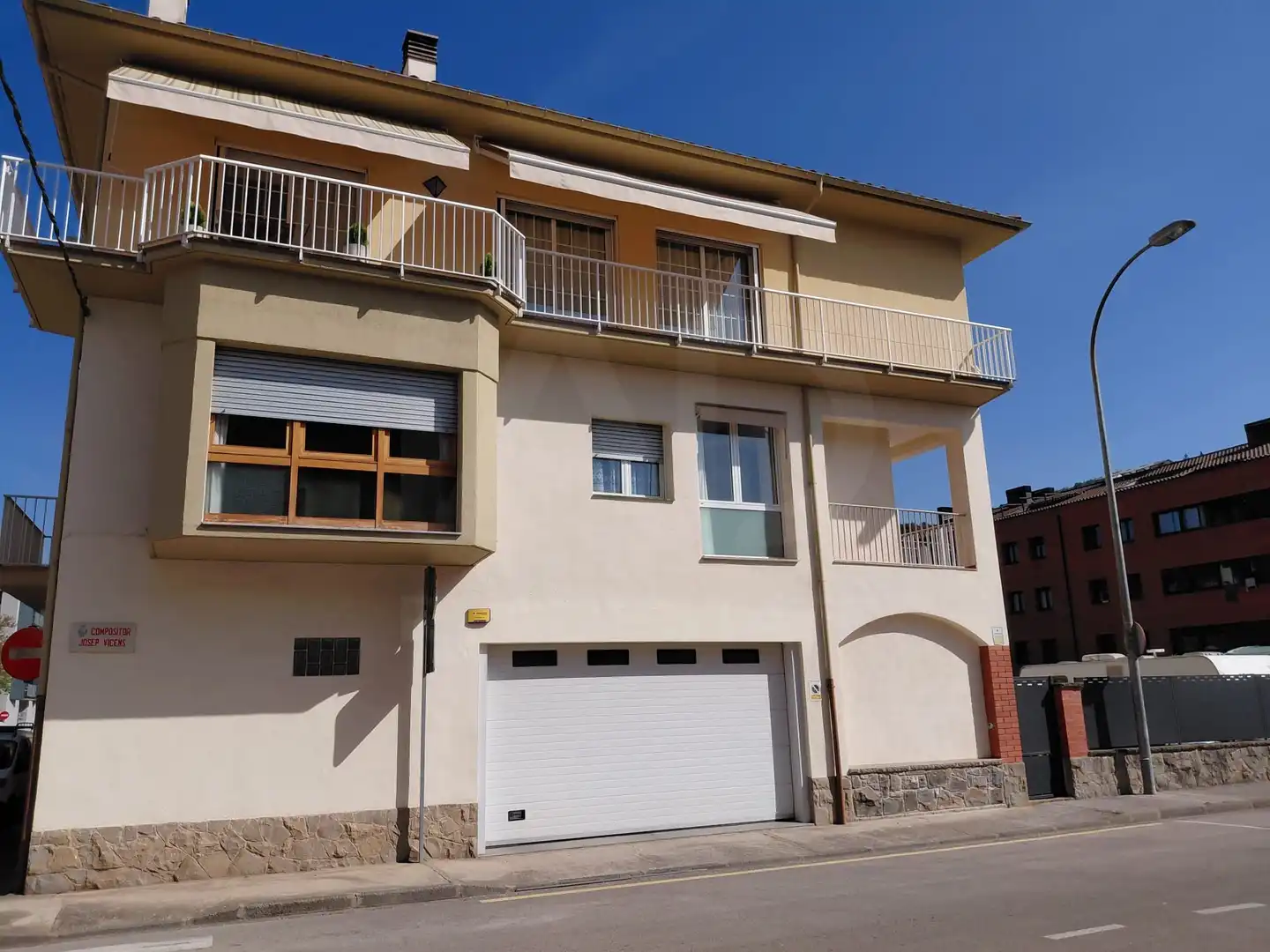 House for sale in Carrer d'Hipòlit Lázaro 44
