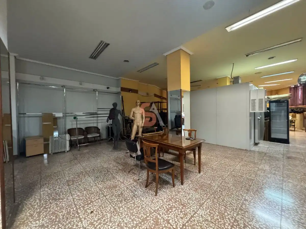 Local comercial en venda a CISTÉRNIGA, imagen 10