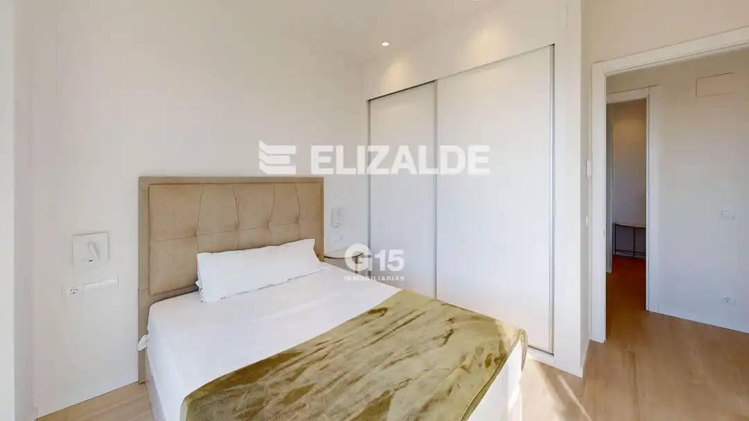 Habitación de Casa o chalet en venta en Donostia - San Sebastián  con Calefacción, Jardín privado y Terraza