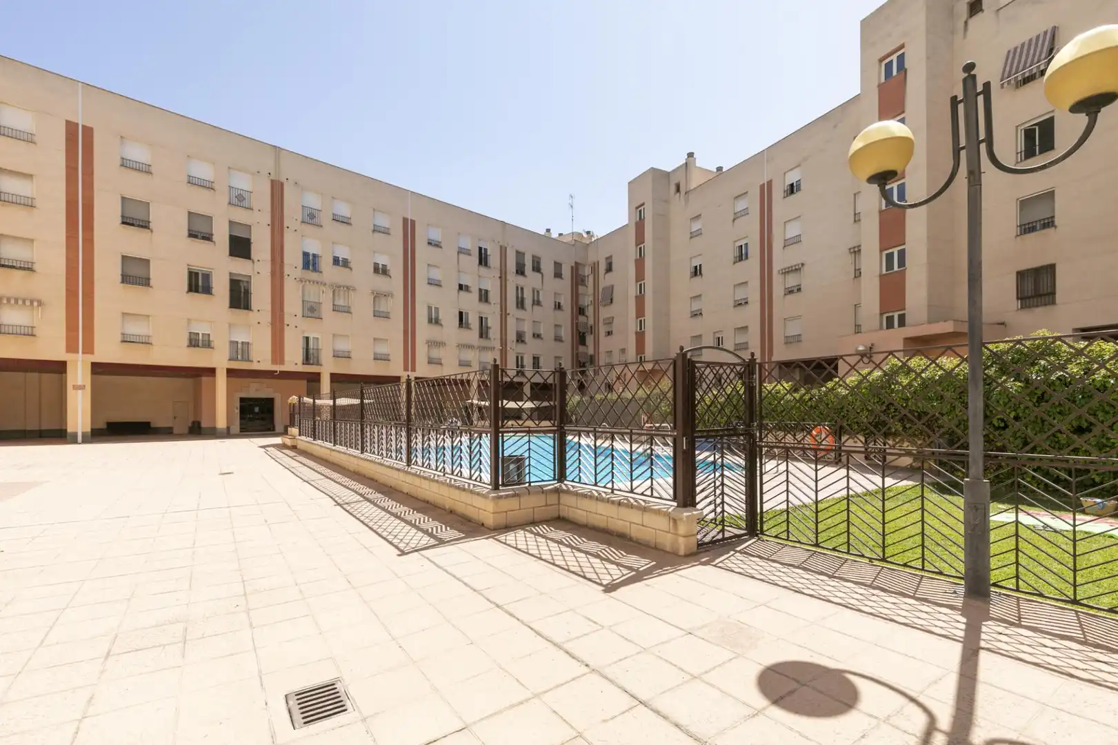 Flat with pool for sale in Calle Ramón y Cajal, imagen 24