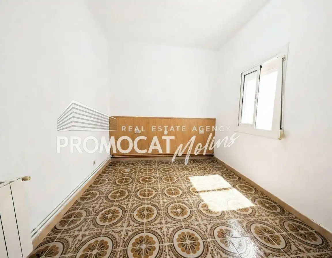 Habitación de Casa o chalet en venta en Molins de Rei con Aire acondicionado, Calefacción y Jardín privado