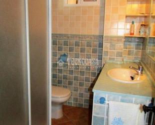 Bathroom of Flat for sale in Barbate