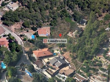 Grundstücke und Bauplätze zum Verkauf in Carrer Estació de Vacarisses 25