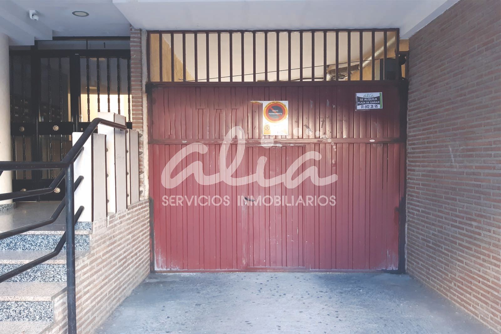 Parking of Garage to rent in Pinto