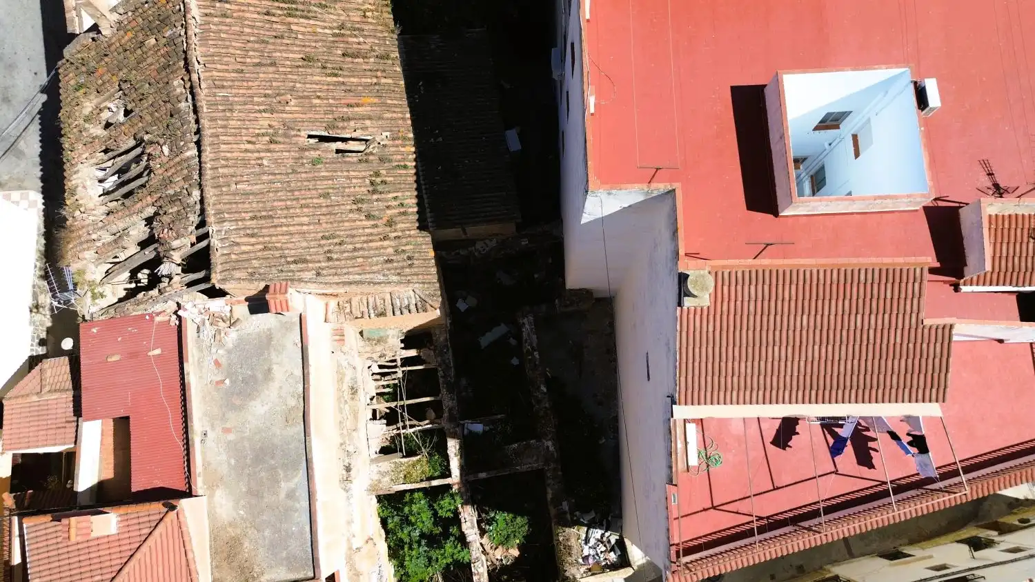 Außenansicht von Fabrik Grundstücke zum Verkauf in Órgiva