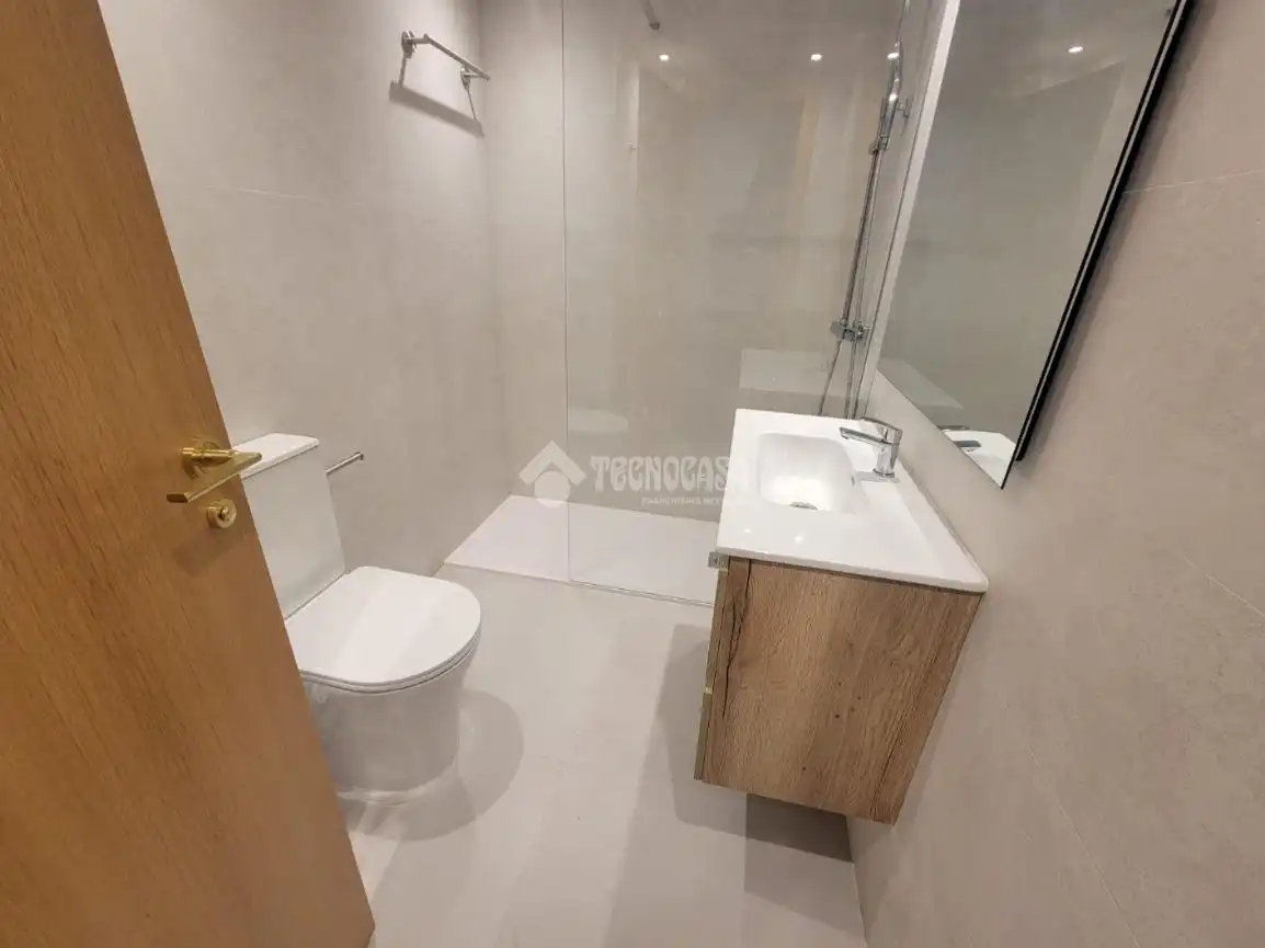 Baño de Piso en venta en Zaragoza