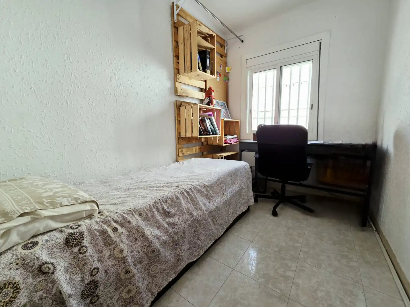 Bedroom of Duplexes for sale in L'Hospitalet de Llobregat  with Parquet flooring, Terrace and Oven