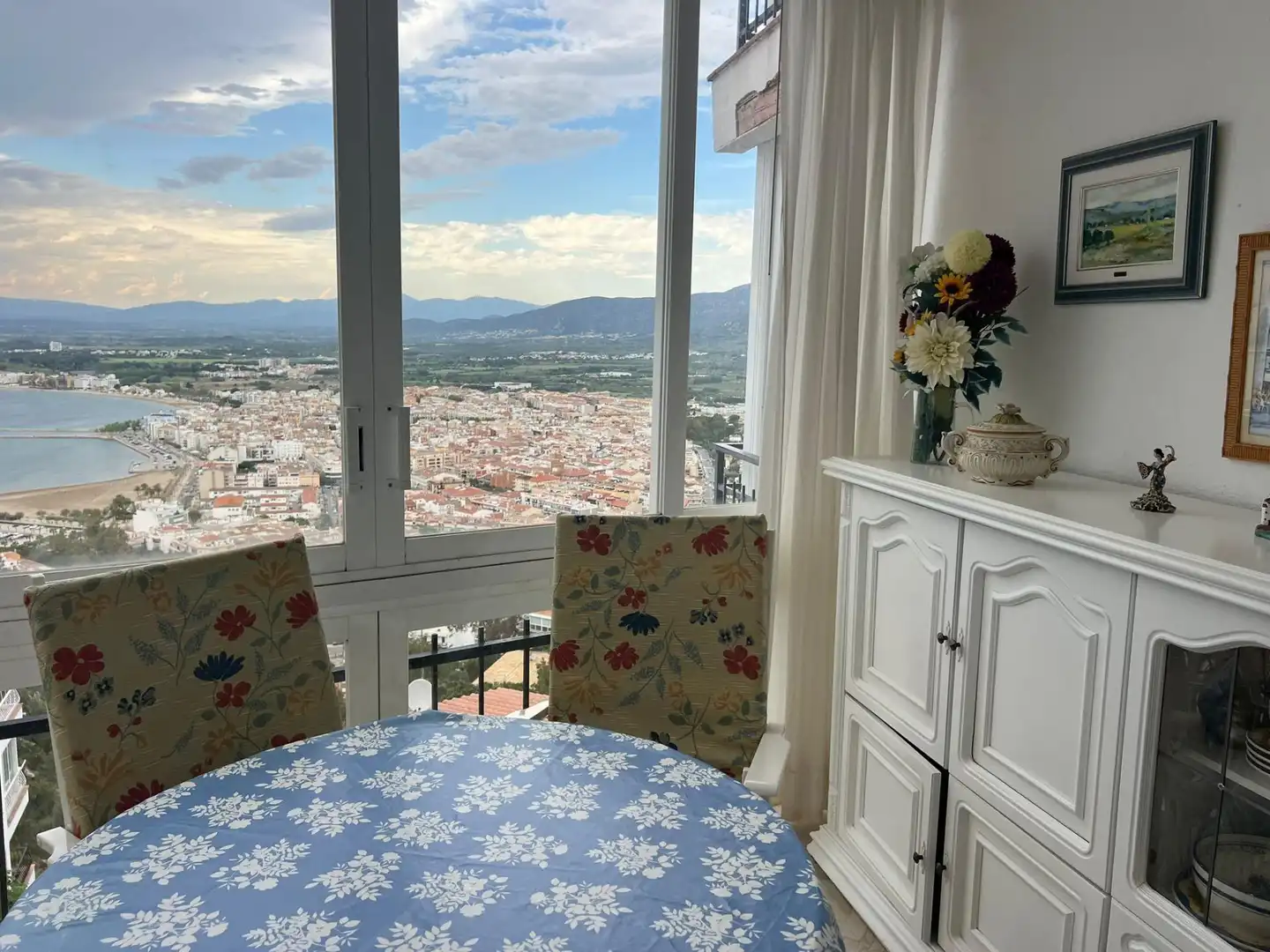 Piso de alquiler en Carrer de la Pujada del Puig Rom, Almadrava - Canyelles - Puig-Rom