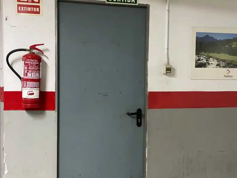 Einzelparkplatz zur Miete in Joan Salvat Papasseit 1, imagen 9