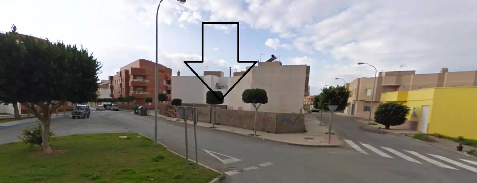 Grundstücke und Bauplätze zum Verkauf in El Ejido Ciudad