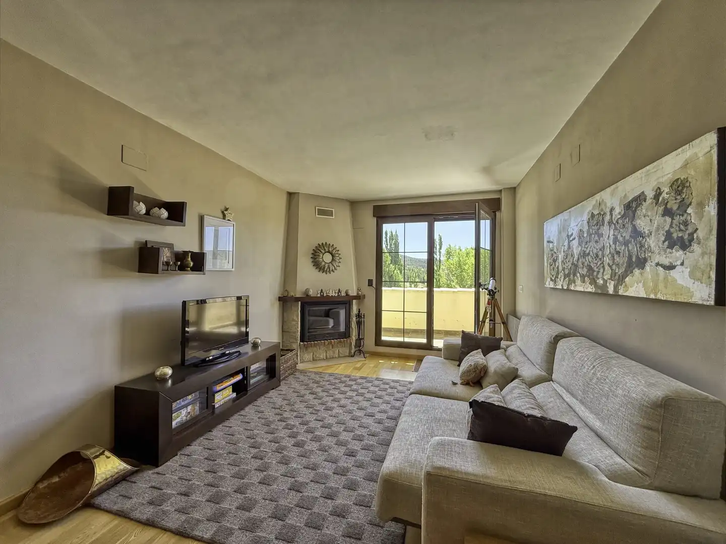 Sala de estar de Ático en venta en Alcalá de la Selva con Calefacción y Terraza