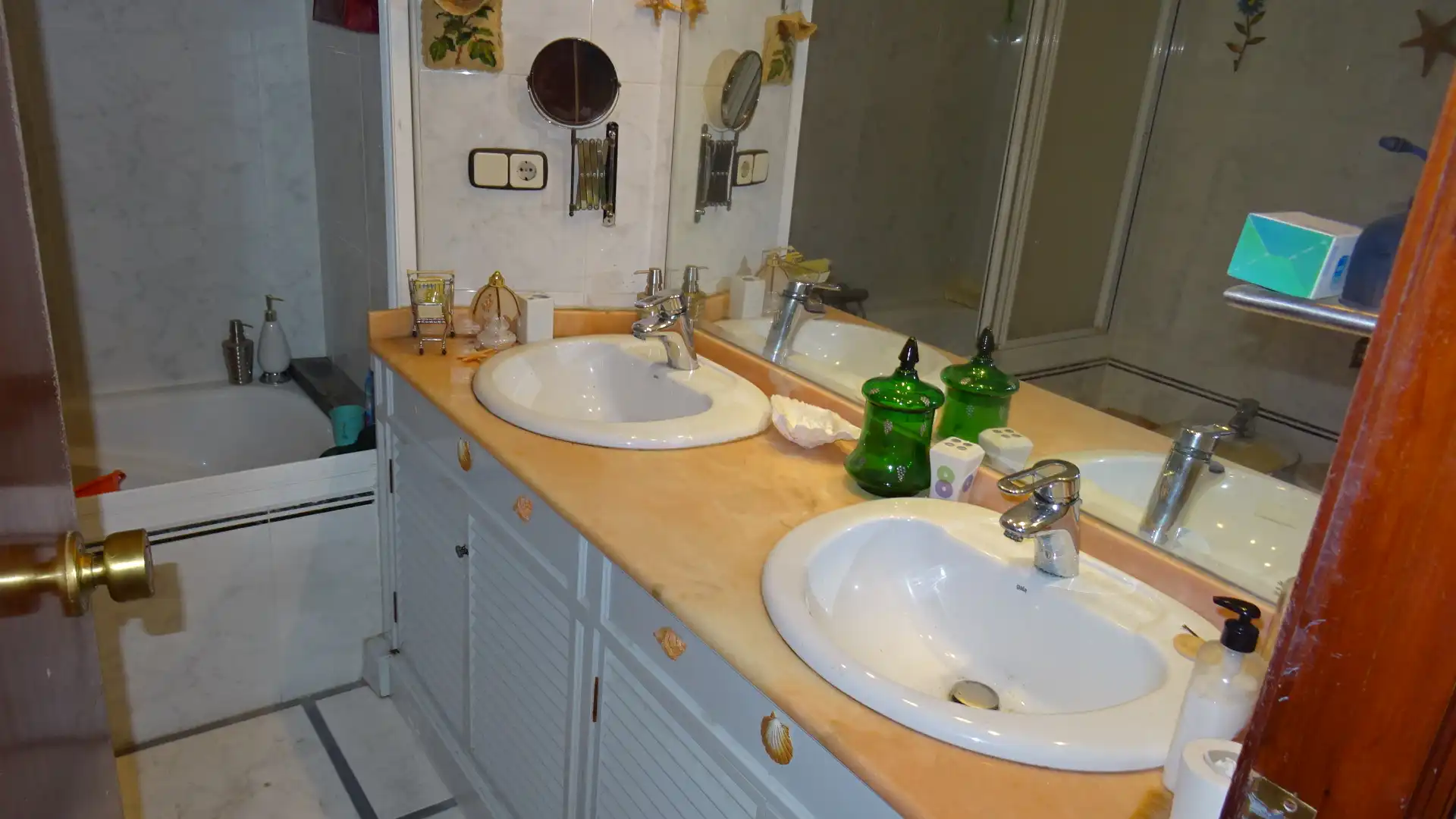 Baño de Piso en venta en Alicante / Alacant con Aire acondicionado, Calefacción y Parquet
