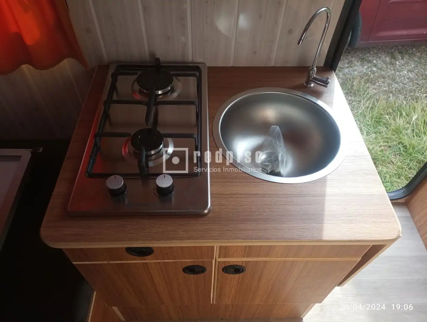 Kitchen of Garage for sale in Madrid