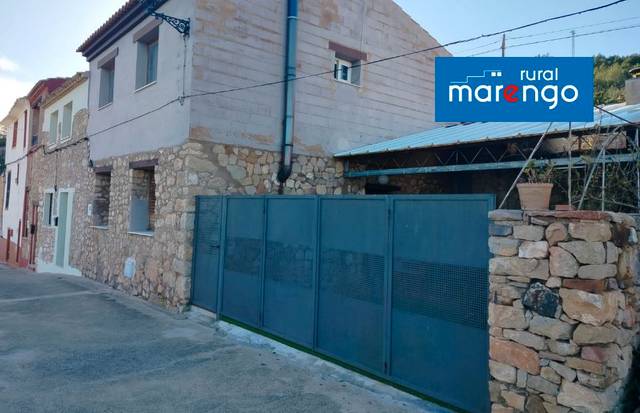 Casa-chalet en Venta en Costur