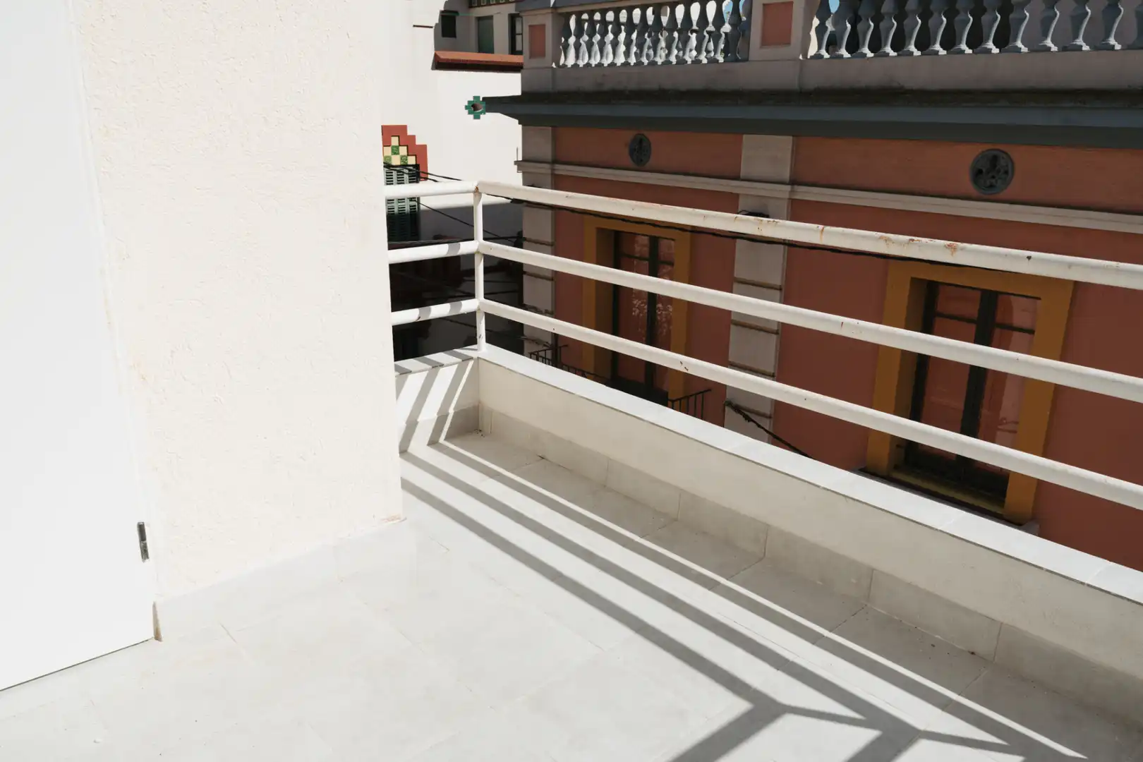 Terrassa de Casa adosada en venda en Figueres amb Terrassa, Balcó i Internet