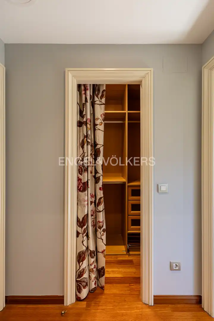 Houses for rent in Encinar de los Reyes