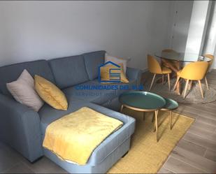 Sala d'estar de Apartament de lloguer en  Cádiz Capital amb Aire condicionat, Calefacció i Terrassa