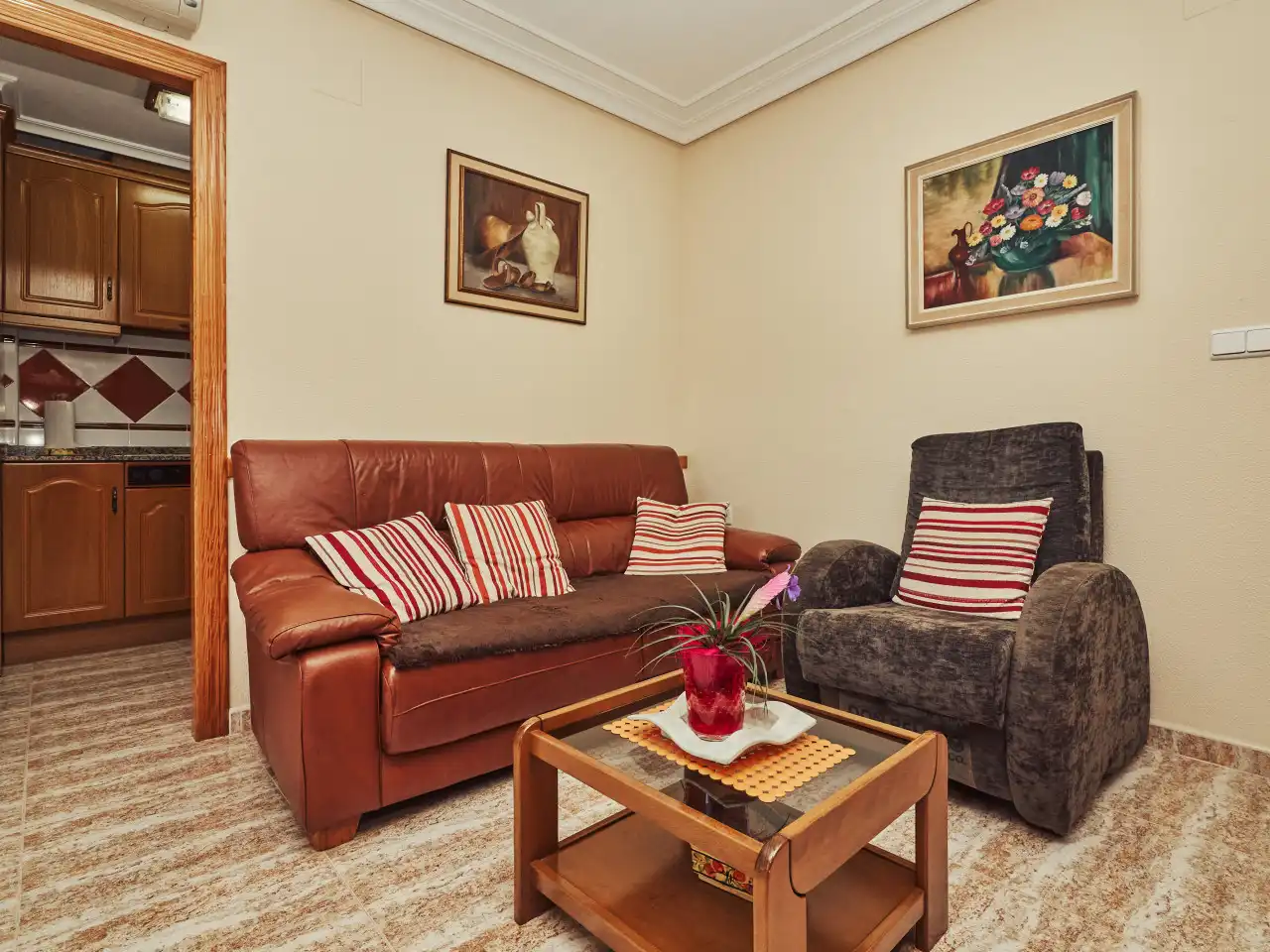 Wohnzimmer von Wohnungen zum Verkauf in Torrevieja mit Klimaanlage, Heizung und Terrasse