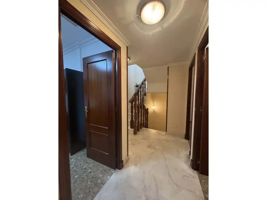 Haus oder Chalet zum Verkauf in Algeciras mit Ofen und Waschmaschine