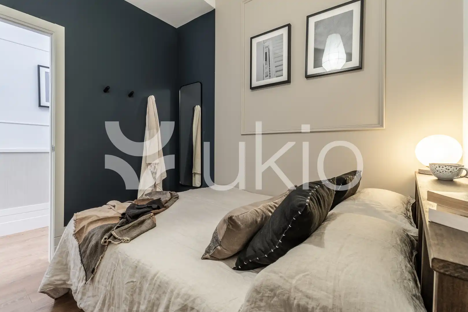 Bedroom of Flat for rent in Madrid  with Air Conditioner, Heating and Furnished